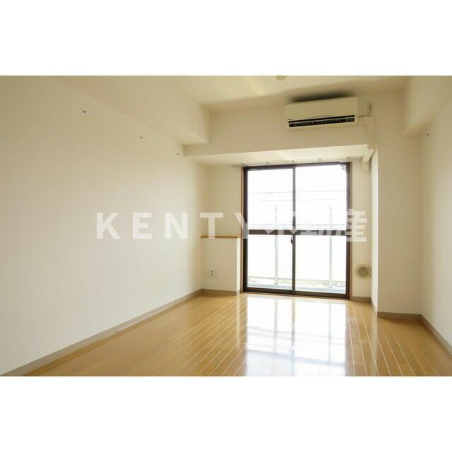 居室・リビング　ゆったりとした居間です