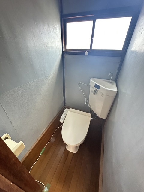 トイレ　別部屋参考写真です