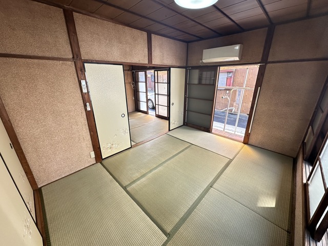 居室・リビング　別部屋参考写真です