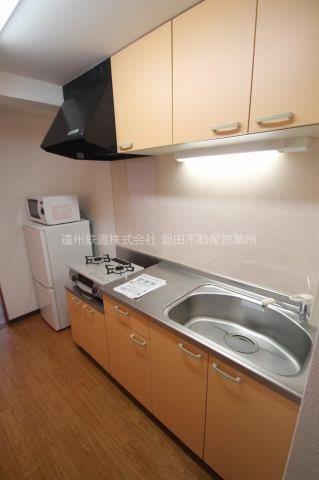 キッチン　＊他室の写真です。