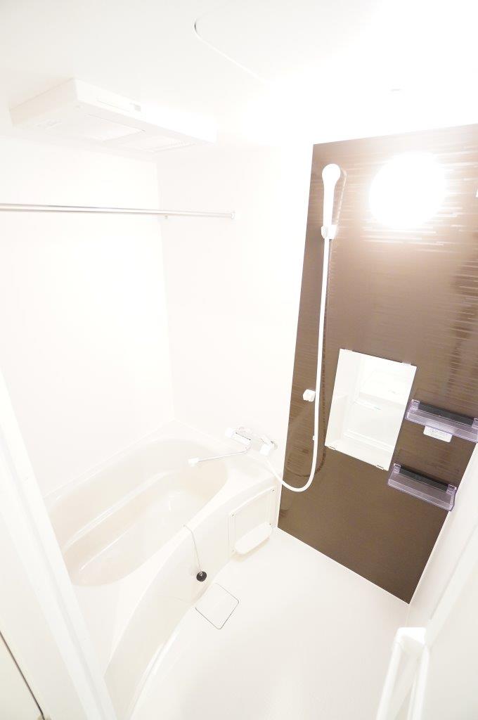 バス・シャワールーム　※同物件・同タイプの写真です。