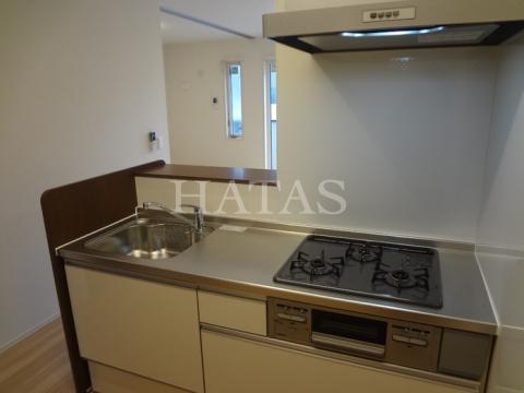 キッチン　同物件別部屋です