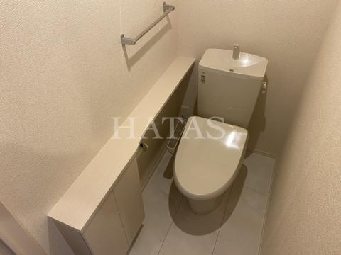 トイレ　同物件別部屋です