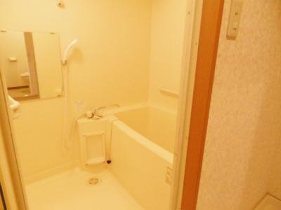 バス・シャワールーム　浴室