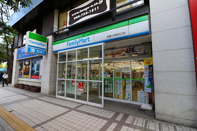 コンビニ　ファミリーマート 武蔵小杉駅北口店（コンビニ）まで411m