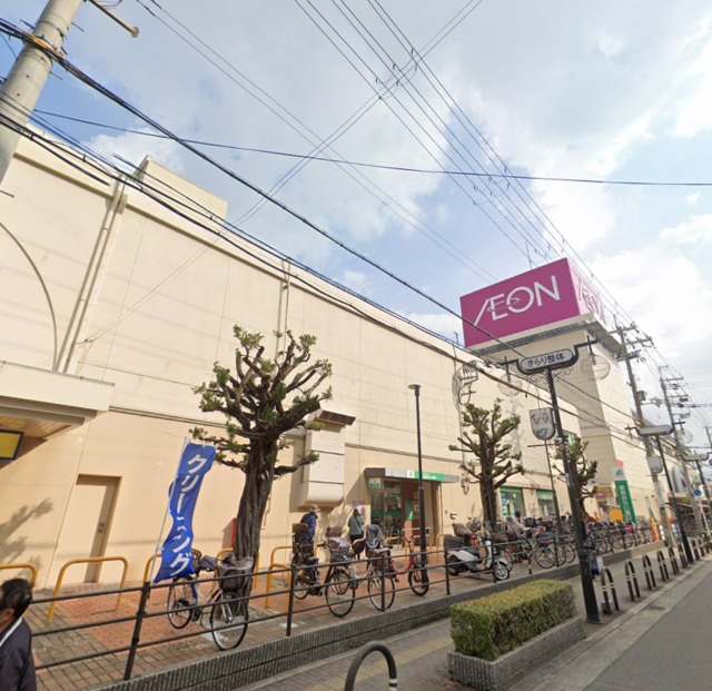 スーパー　ラッキー鴻池店（スーパー）まで443m