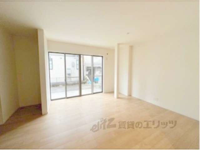 居室・リビング　洋室