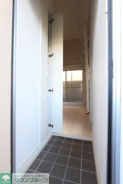 玄関　お問合せはタウンハウジングまで！※現地待合わせ相談可能