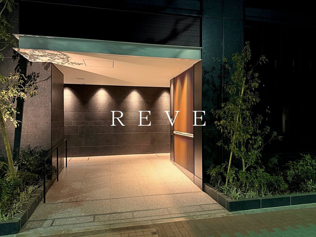 建物外観　エントランス