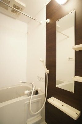 バス・シャワールーム　別部屋参照写真