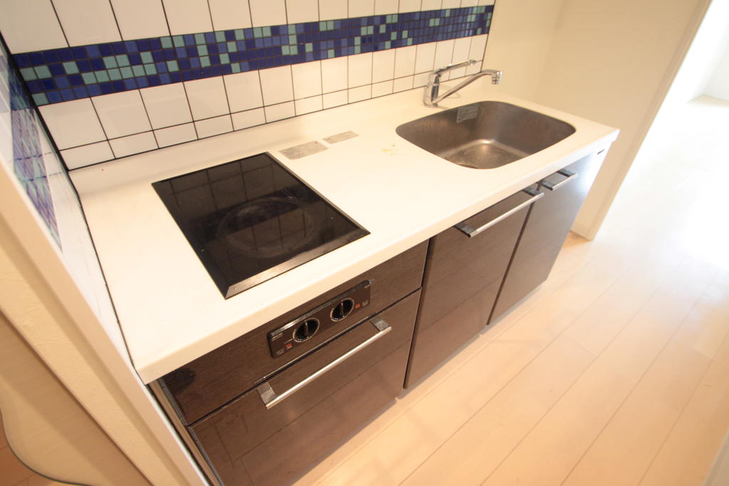 キッチン　キッチンは２口システム。