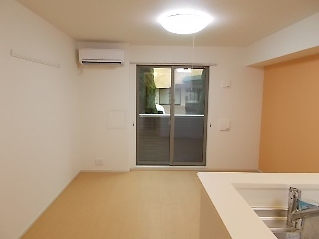 居室・リビング　ゆったりとした居間です