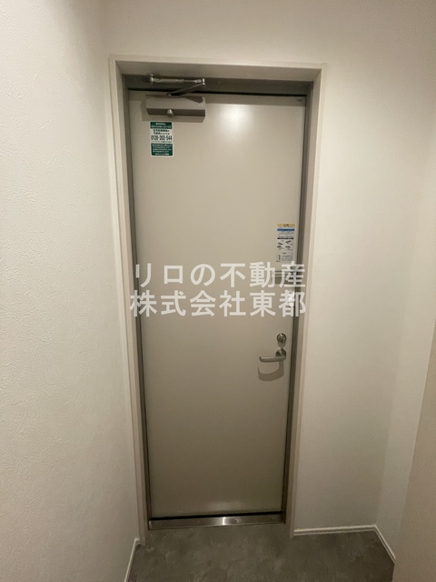 玄関　すっきりシンプルな玄関スペースです！