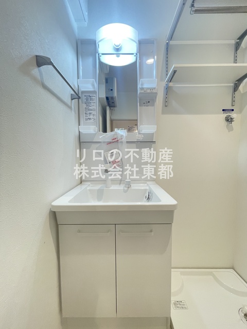 洗面設備　嬉しい洗面台は独立タイプ！