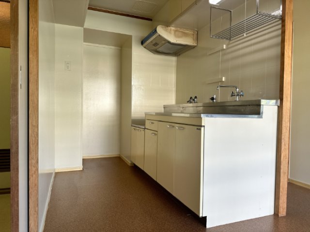 居室・リビング　写真は反転のお部屋のものです