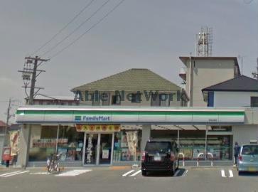コンビニ　ファミリーマート安城山崎店（コンビニ）まで643m