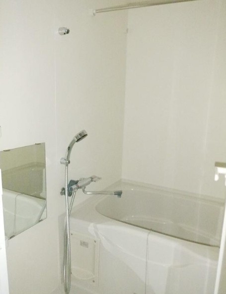 バス・シャワールーム　風呂