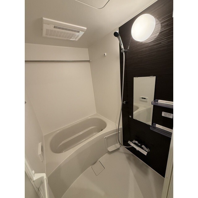 バス・シャワールーム　別部屋参考写真