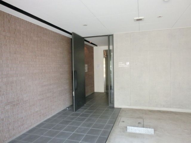 エントランス　★エントランス★