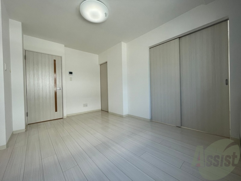 居室・リビング　広くてきれいなリビングです！快適に過ごせそうですね。