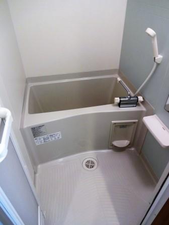 バス・シャワールーム　お風呂です