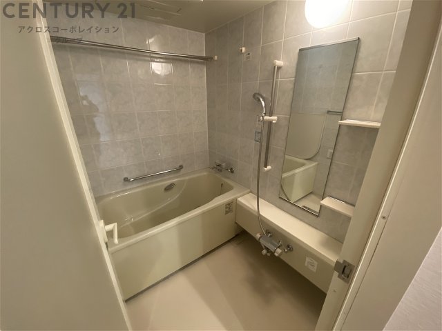 バス・シャワールーム　清潔感のある浴室です♪