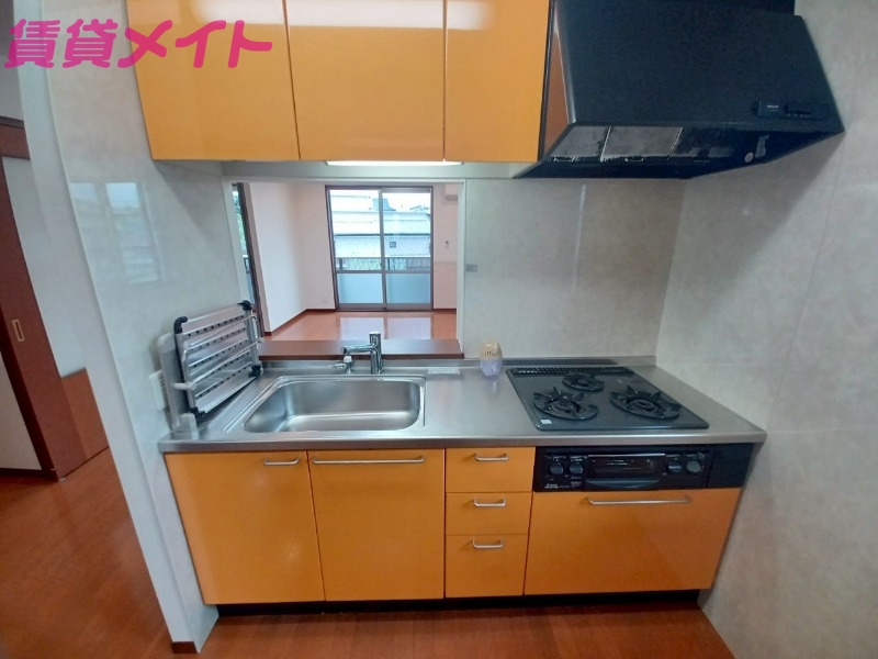 キッチン　同型反転参考写真