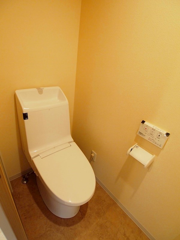 トイレ　トイレ