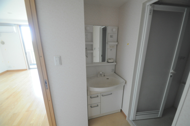 洗面設備　※他部屋参照画像※