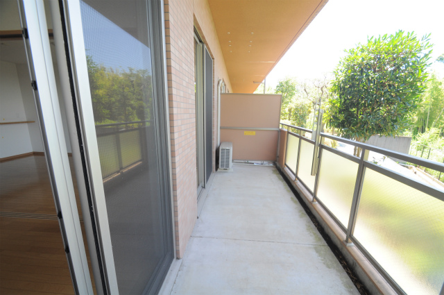 バルコニー　※他部屋参照画像※