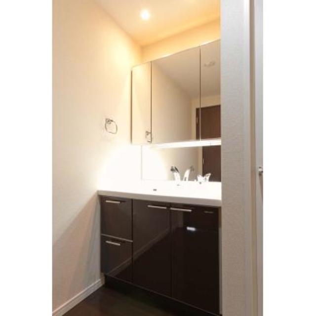 洗面設備　※別タイプ別部屋の参考写真になります。