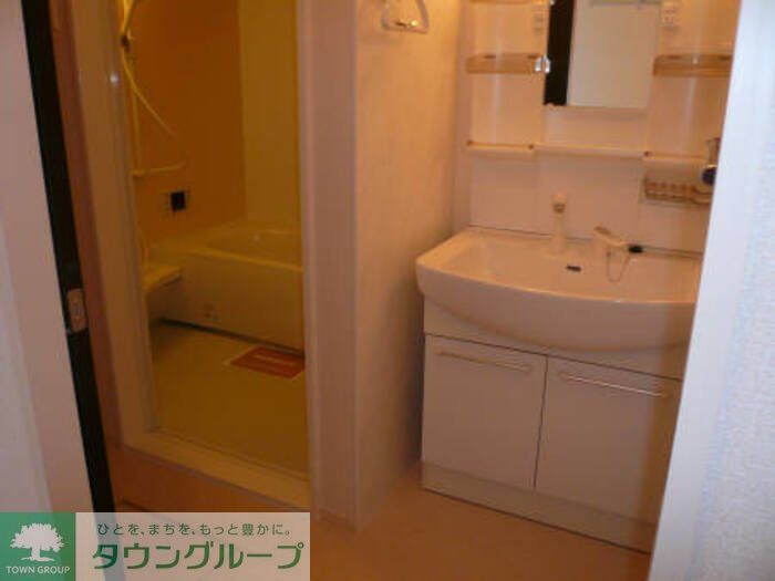 洗面設備　※別号室参考写真です