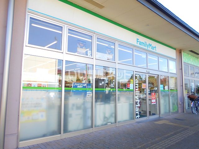 コンビニ　ファミリーマート 近鉄あやめ池駅前店（コンビニ）まで457m