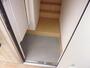 玄関　同建物の別部屋の写真