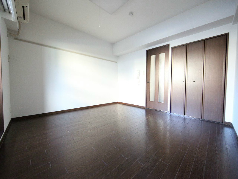 その他部屋・スペース　洋室12.4帖　クローゼット付（収納充実してます）