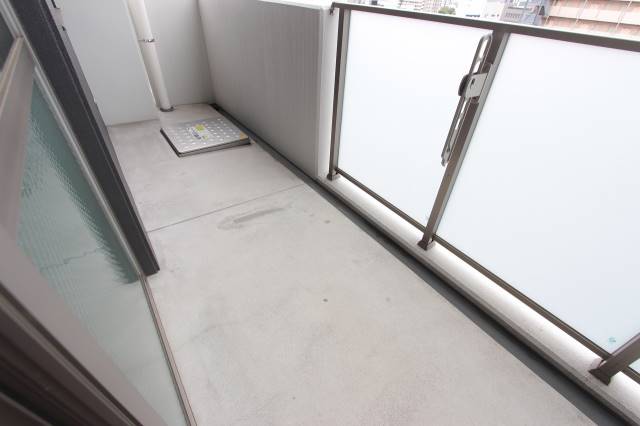 バルコニー　奥行きのあるベランダです