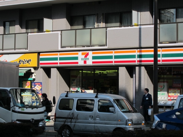コンビニ　セブンイレブン板橋熊野町店（コンビニ）まで285m