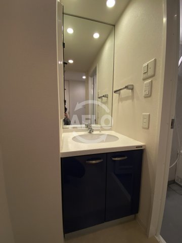 洗面設備　ポートヴィラ靭公園　洗面台