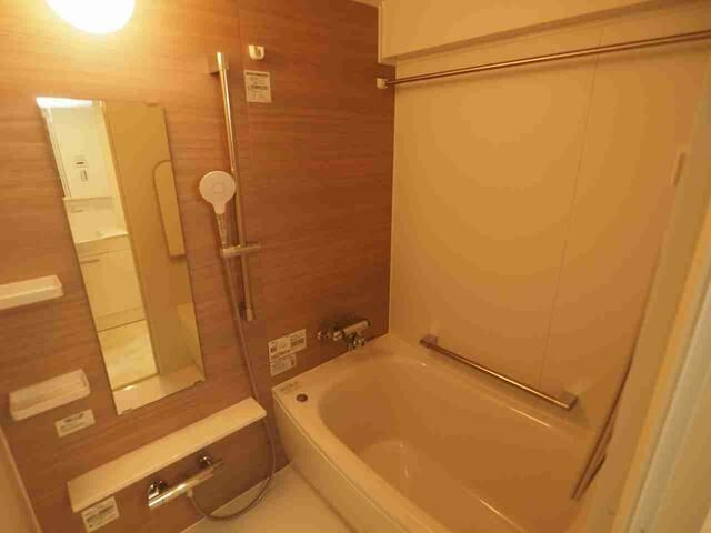 バス・シャワールーム　セブンイレブン横浜生麦4丁目店