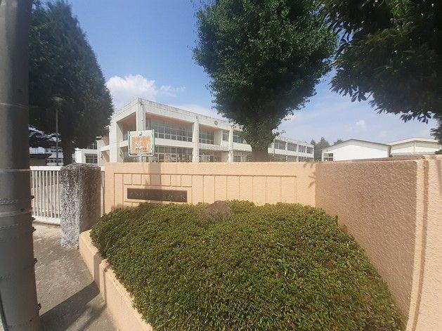 小学校　伊勢崎市立茂呂小学校（小学校）まで1200m