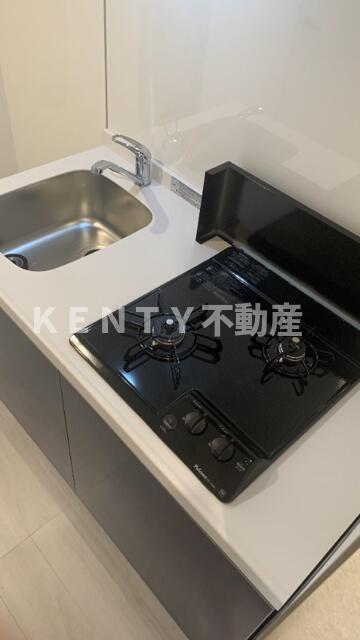 キッチン　コンパクトなキッチンで掃除もラクラク