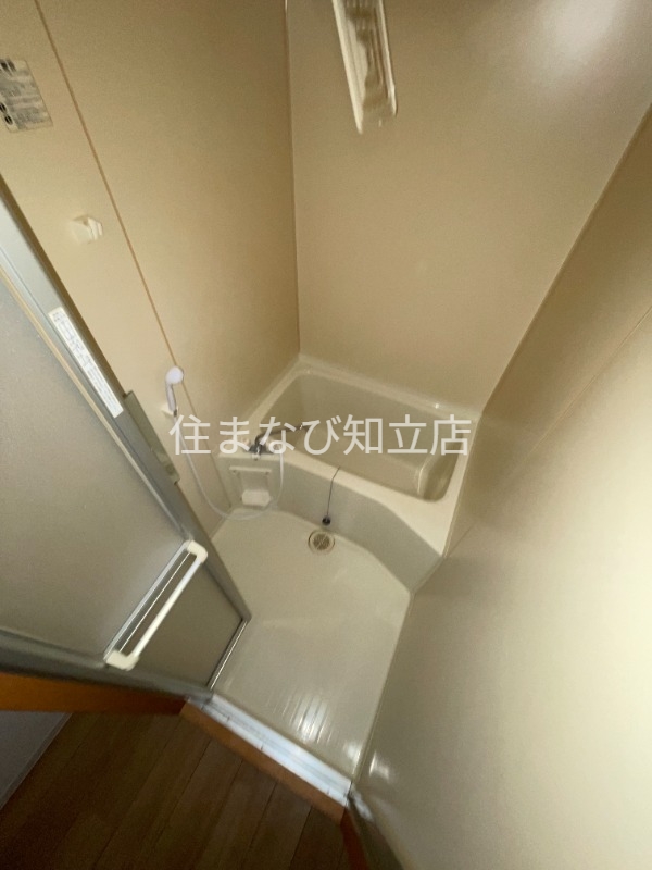 バス・シャワールーム　同型別部屋写真