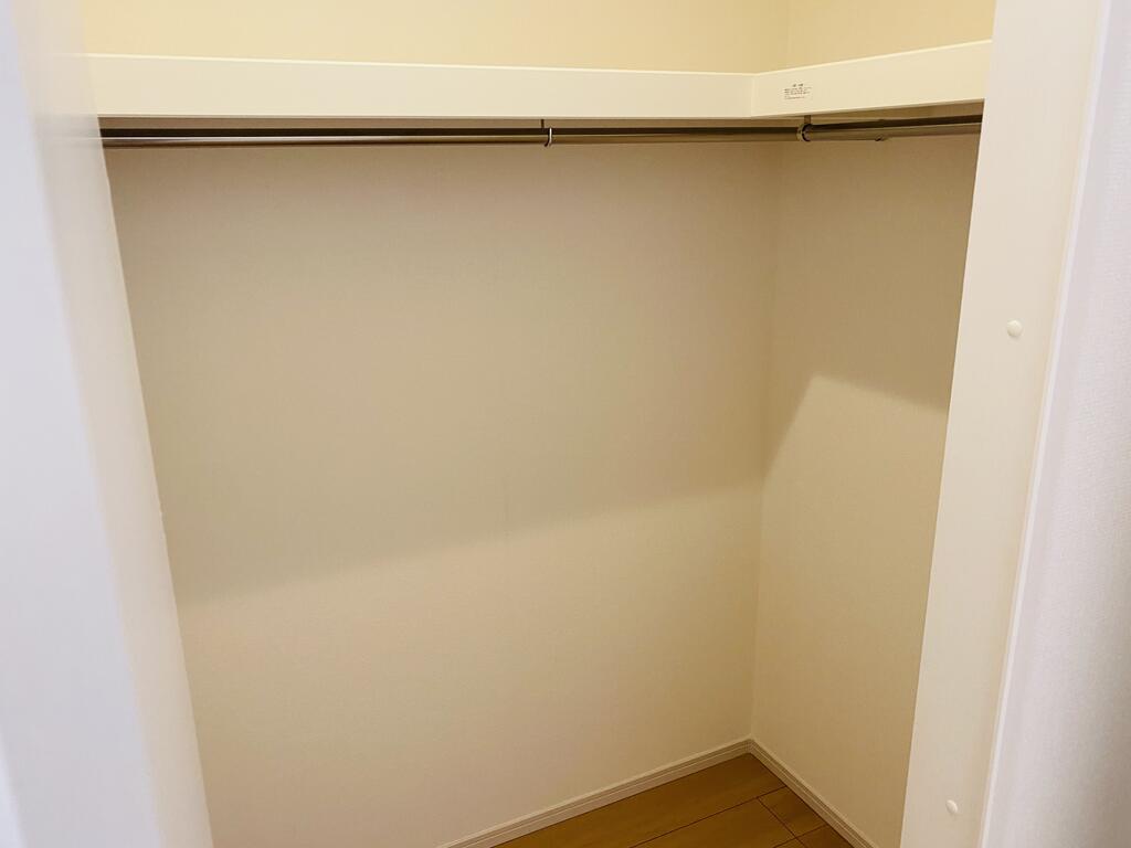 収納　ウォークインクローゼット