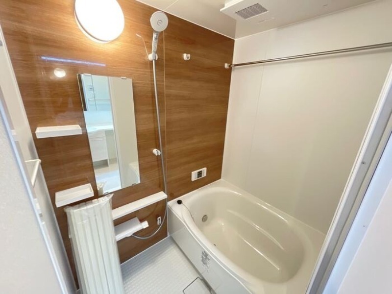 バス・シャワールーム　図面と現状に相違がある場合には現状を優先