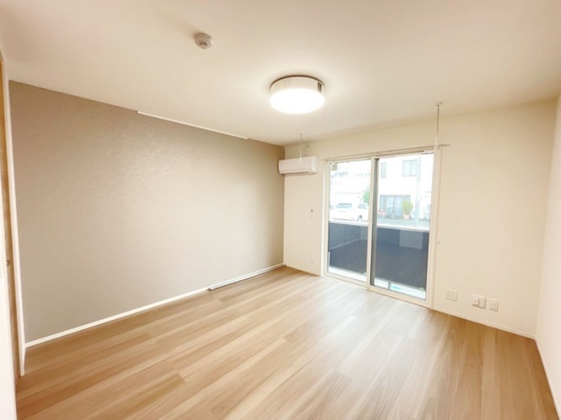 居室・リビング　図面と現状に相違がある場合には現状を優先