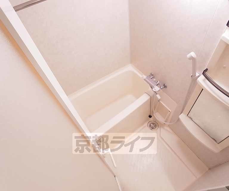 バス・シャワールーム　ゆったりセパレート。