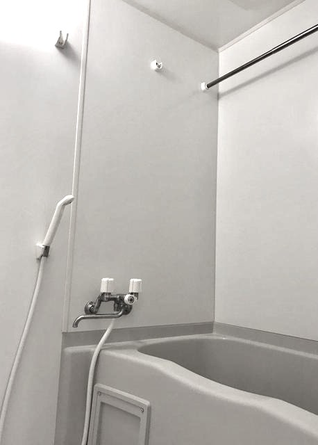 バス・シャワールーム　風呂