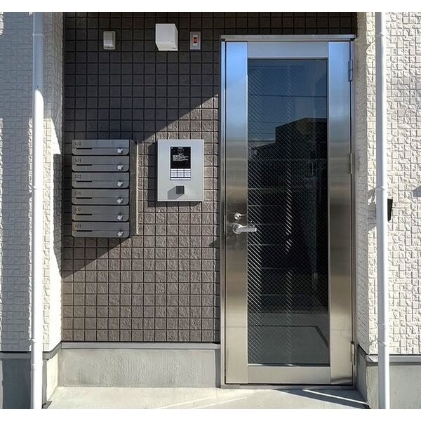 エントランス　※同じシリーズ