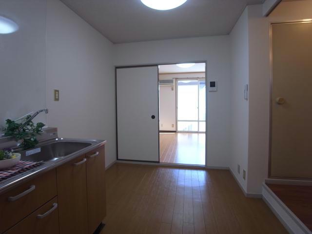 居室・リビング　※別部屋参考写真