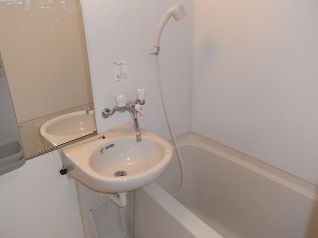 バス・シャワールーム　お部屋探しはタウンハウジングへ♪